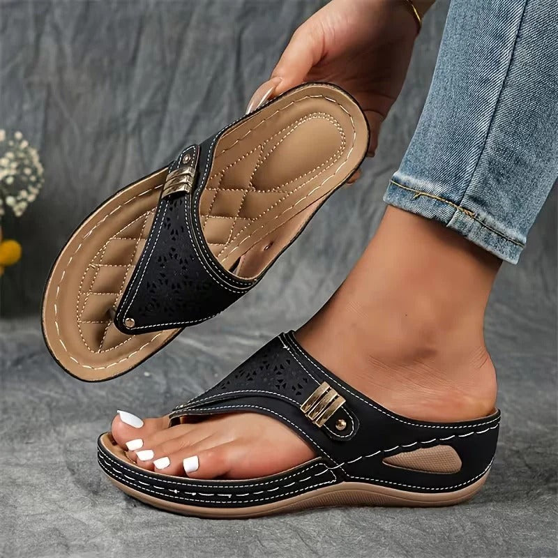 Couture|Sandalias estilo Ibiza que combinan comodidad y elegancia
