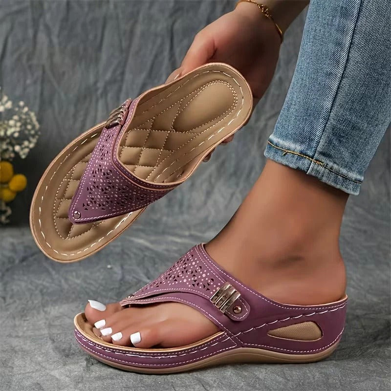 Couture|Sandalias estilo Ibiza que combinan comodidad y elegancia