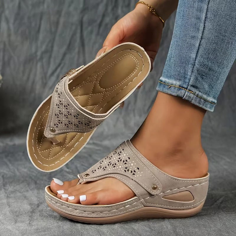 Couture|Sandalias estilo Ibiza que combinan comodidad y elegancia